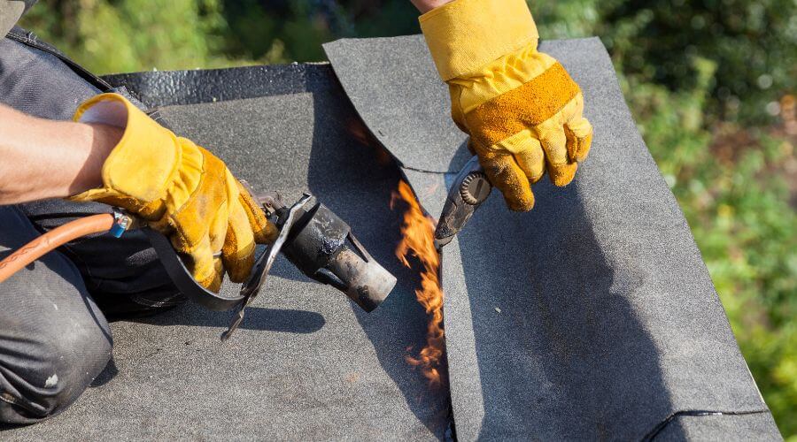 Professional gutter cleaning in Cleveland, UT